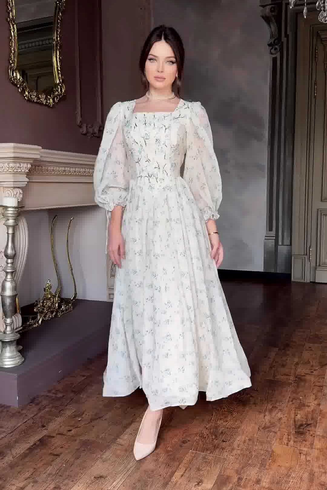 Sophia Square Neck Puff Sleeve Floral Maxi Dress-Blue