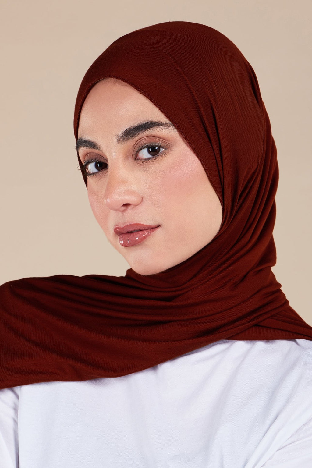 حجاب جيرسي فاخر من الحناء