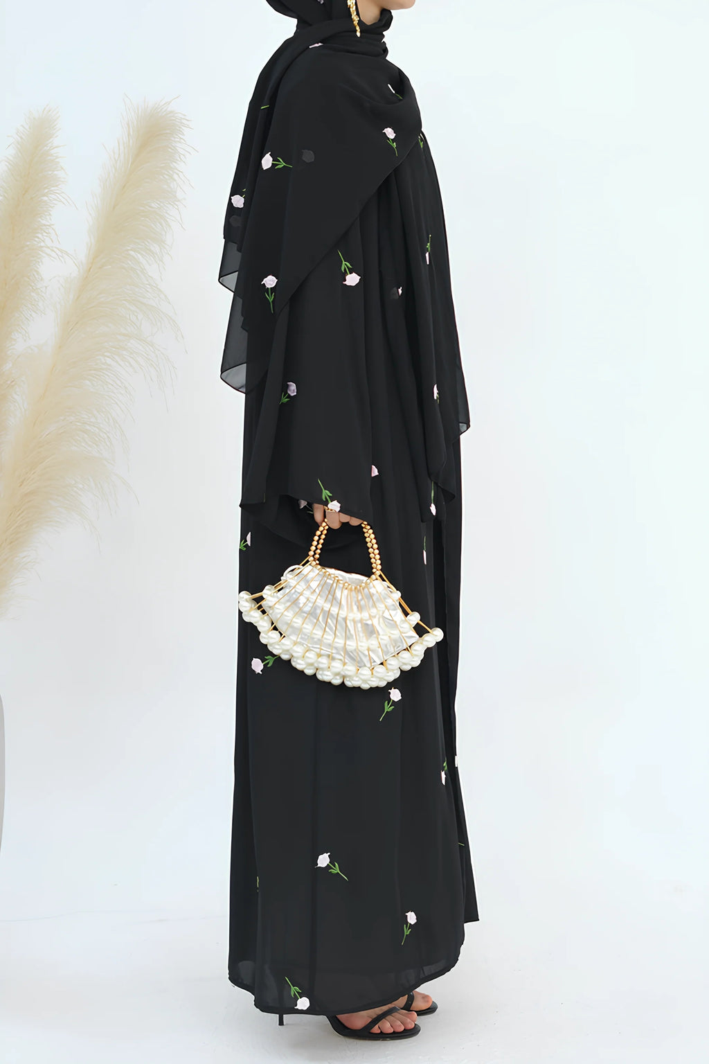 Floral Embroidered Abaya & Hijab Set-Black