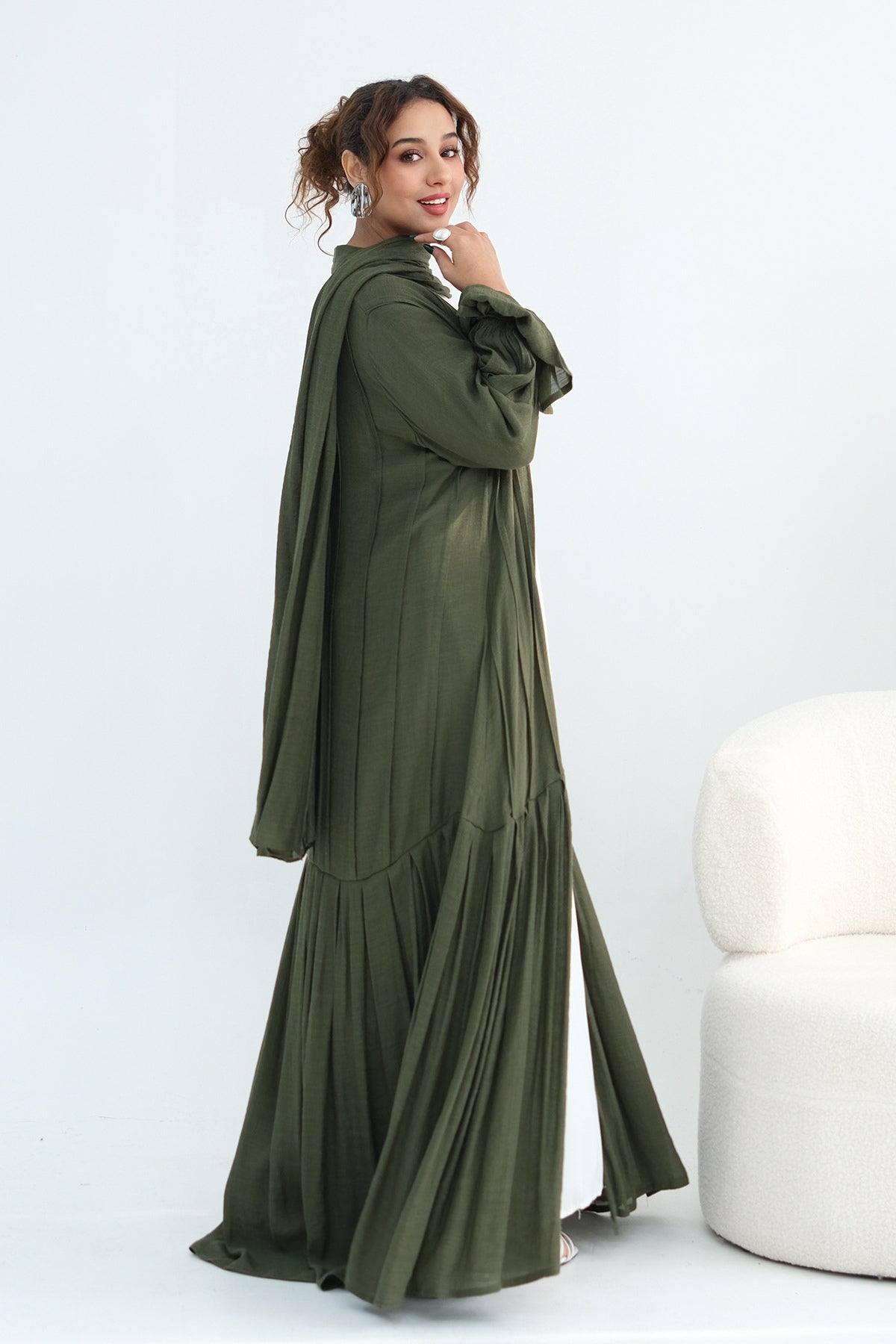 Rahma Tiered Flare Cuff Open Abaya-Green