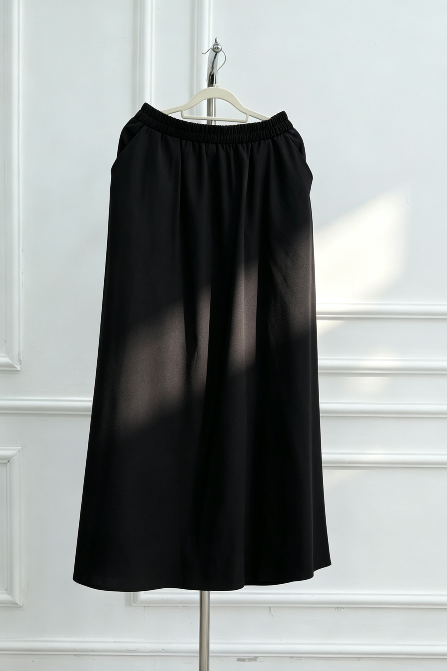 Irene Elastic Waist Casual Maxi Skirt-Black