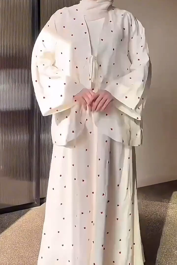 Ditsy Heart Print Modest Two-Piece Abaya Set