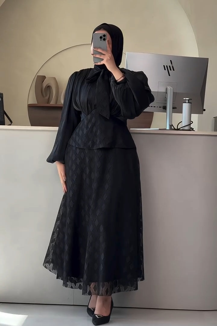 Amara Neck Tie Balloon Sleeve Lace Two Piece Set