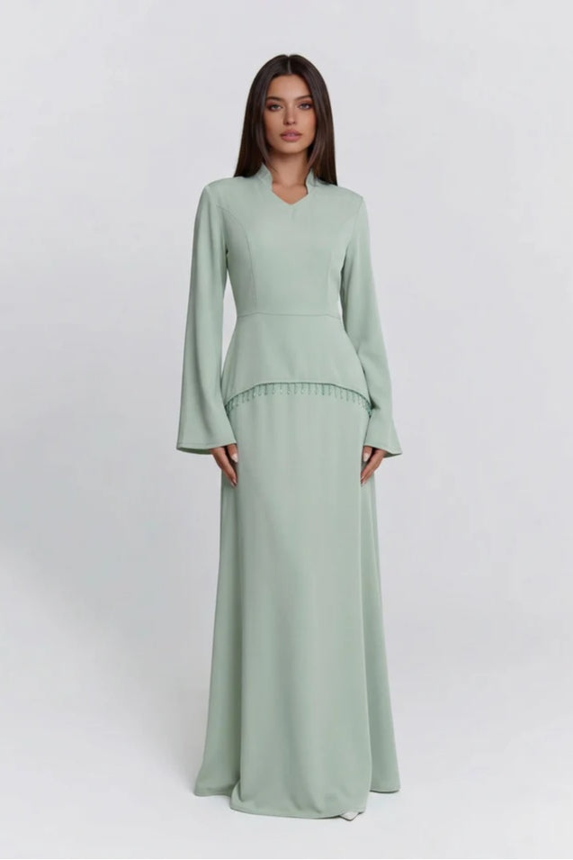 Nur V Neck Beaded Two Piece Abaya-Green