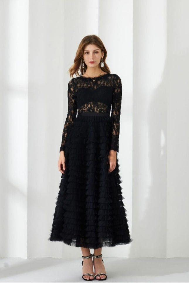 Jayleen Hollow Lace A-line Maxi Dress-Black