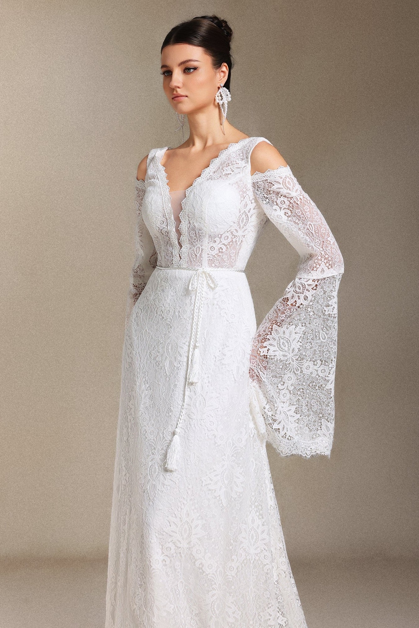 Eren V-neck Bohemia Lace Trailing maxi wedding dress	