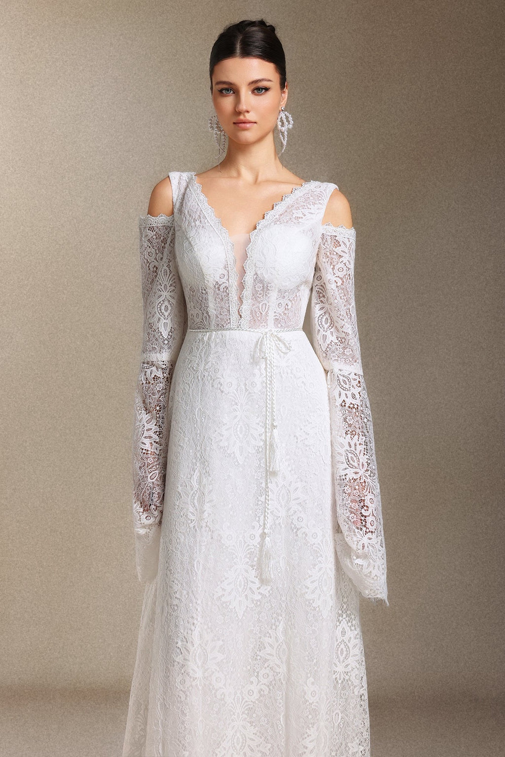 Eren V-neck Bohemia Lace Trailing maxi wedding dress	