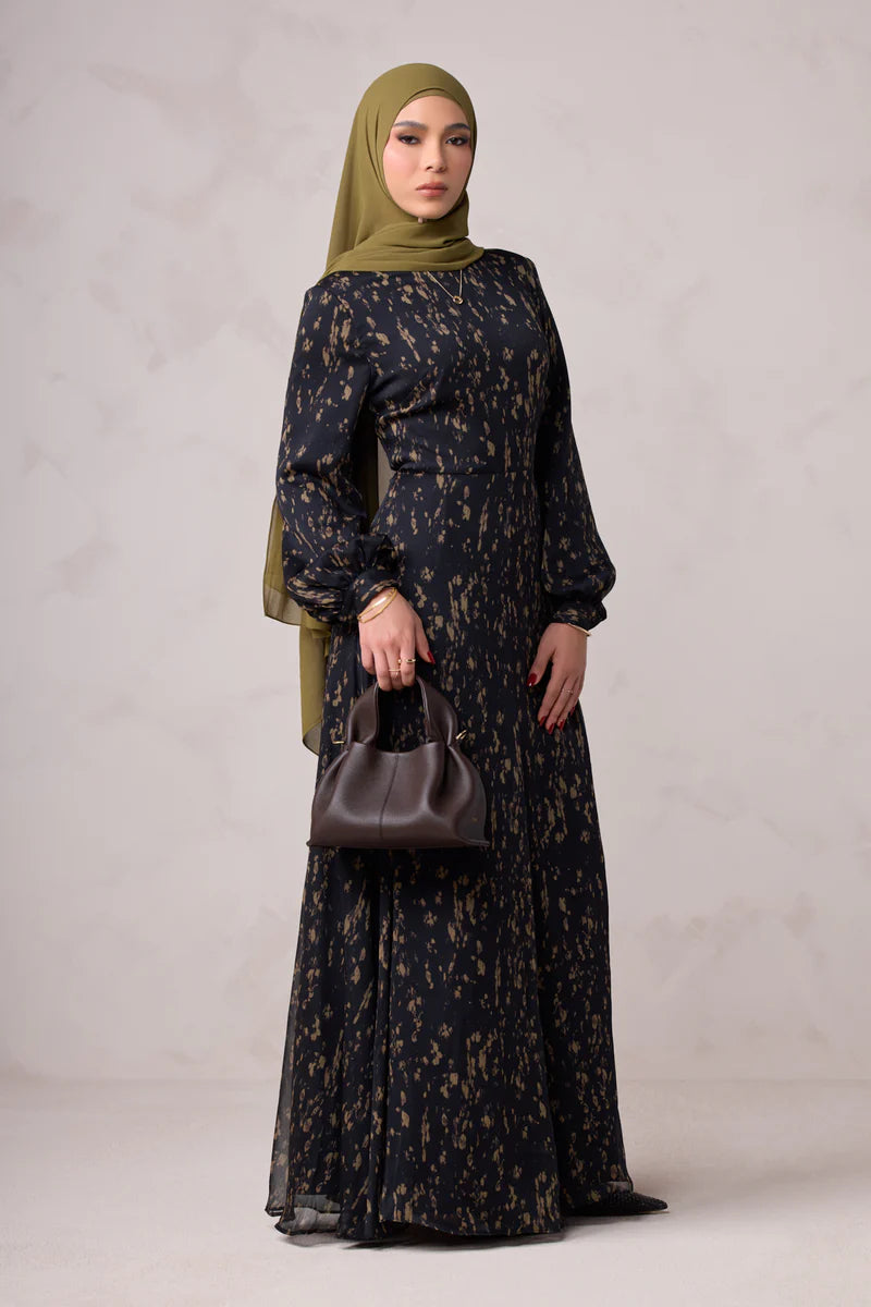 Qamar Long Sleeve Maxi Dress-Black
