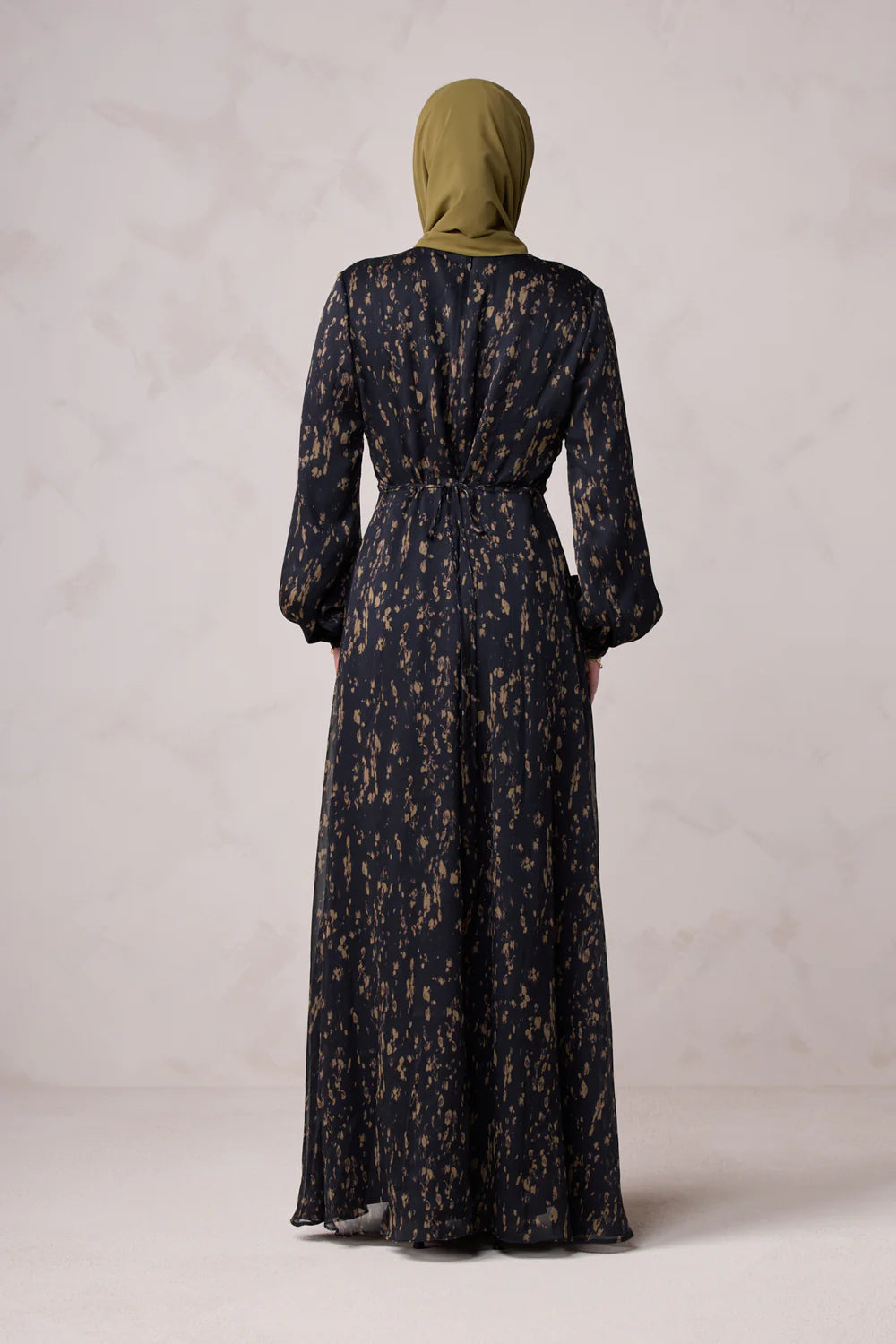 Qamar Long Sleeve Maxi Dress-Black