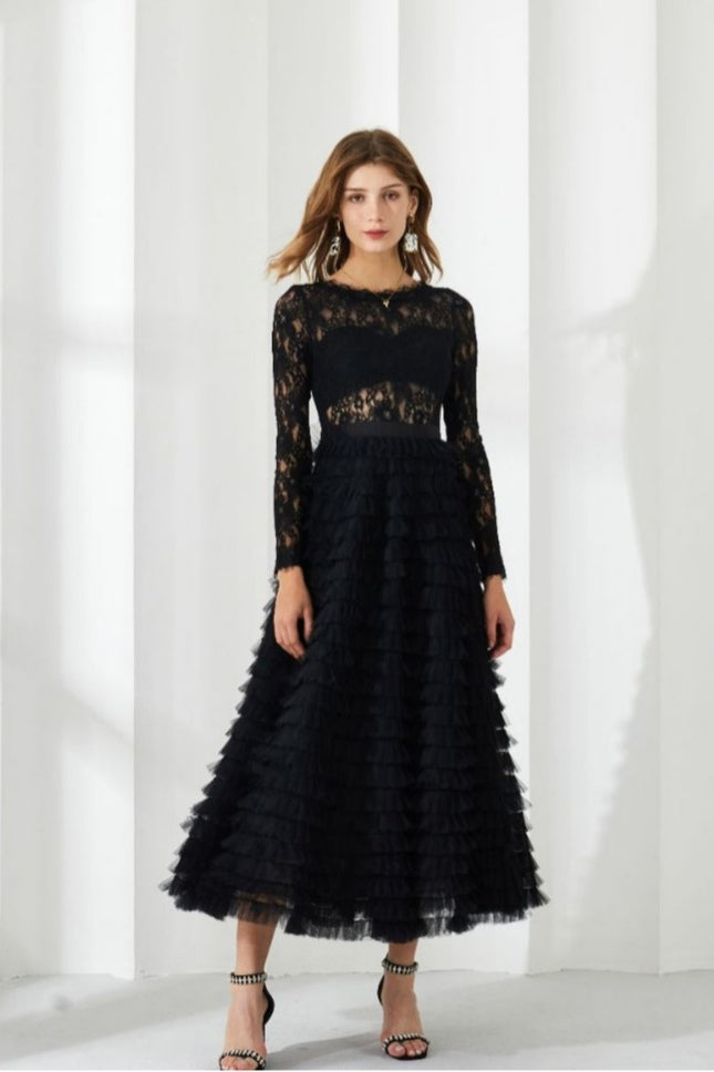 Jayleen Hollow Lace A-line Maxi Dress-Black