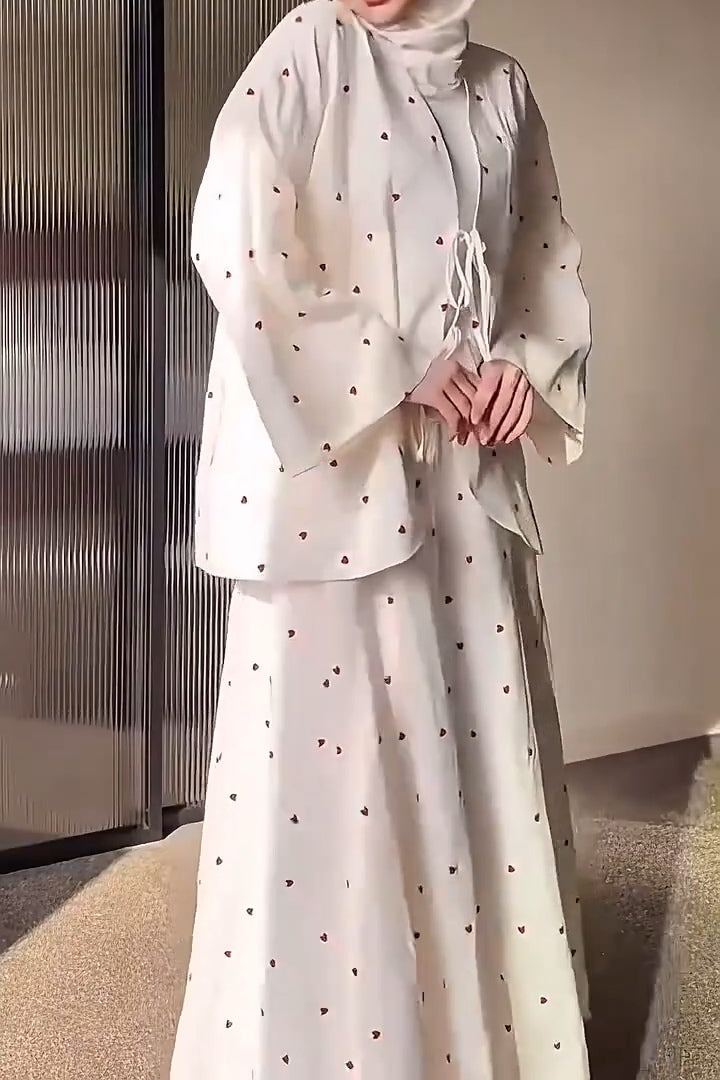 Ditsy Heart Print Modest Two-Piece Abaya Set