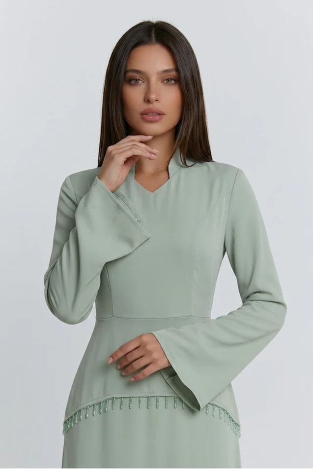 Nur V Neck Beaded Two Piece Abaya-Green