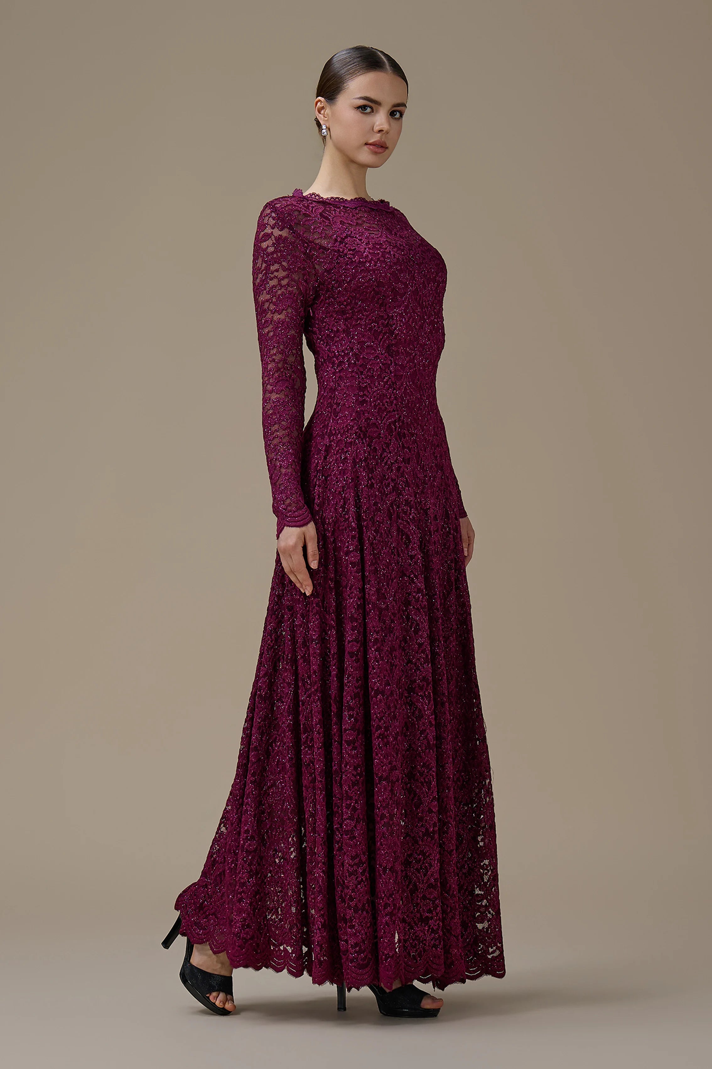 Vera Glitter Lace Scallop Maxi