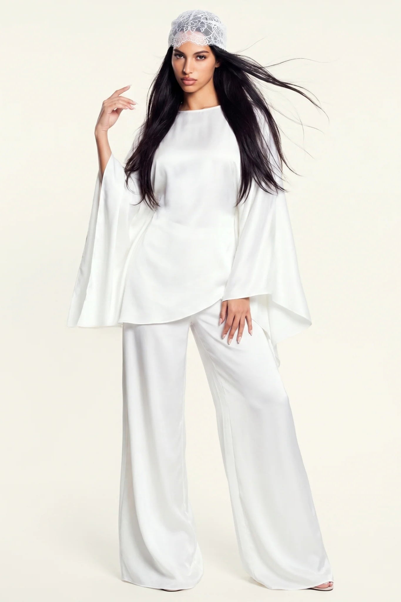Sarah Cape Sleeve Pant Set-White