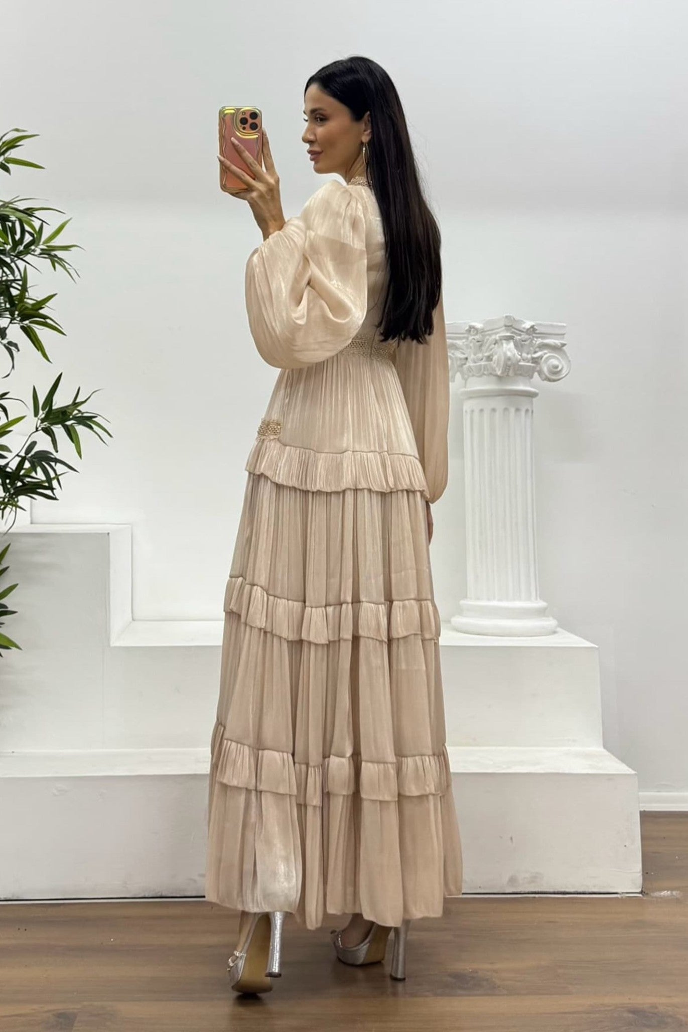 Luxury Rhinestone Embellished V-Neck Lace Patchwork Maxi Dress-Apricot