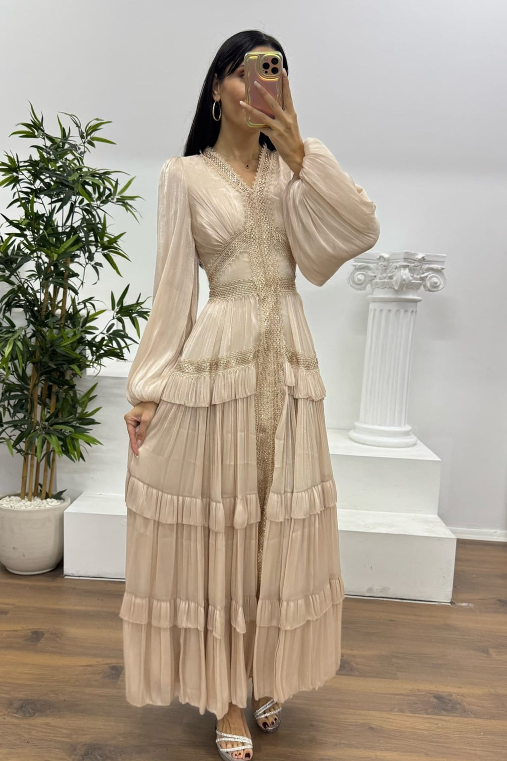 Luxury Rhinestone Embellished V-Neck Lace Patchwork Maxi Dress-Apricot