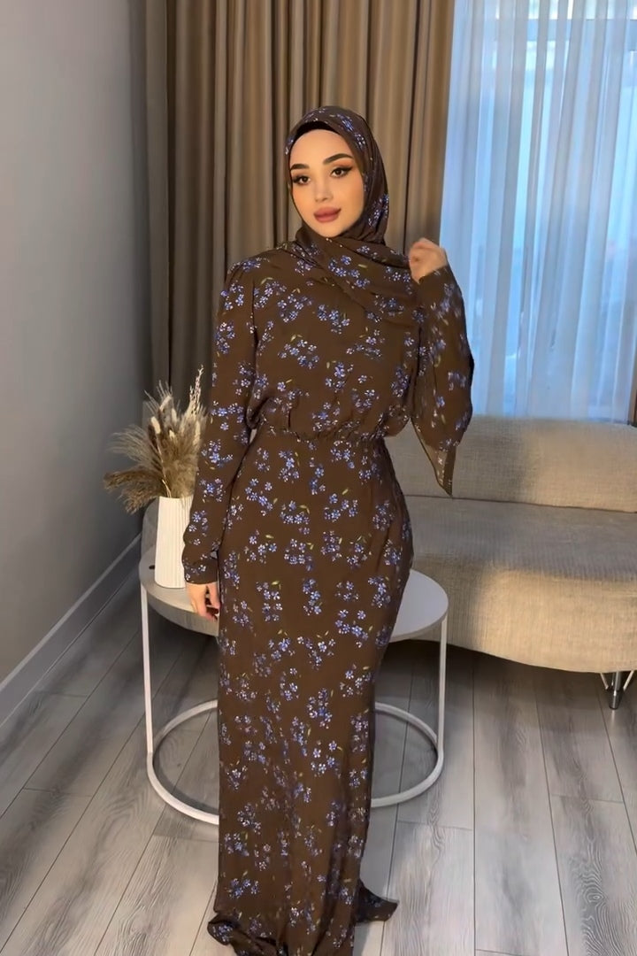 Nur Ditsy Floral Waist Gathered Maxi Dress