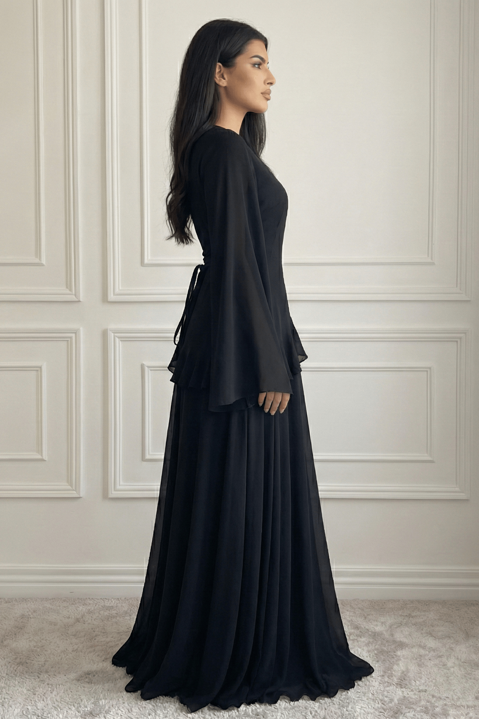Elegant Luxury Lightweight Long Sleeve Maxi Dress-Black