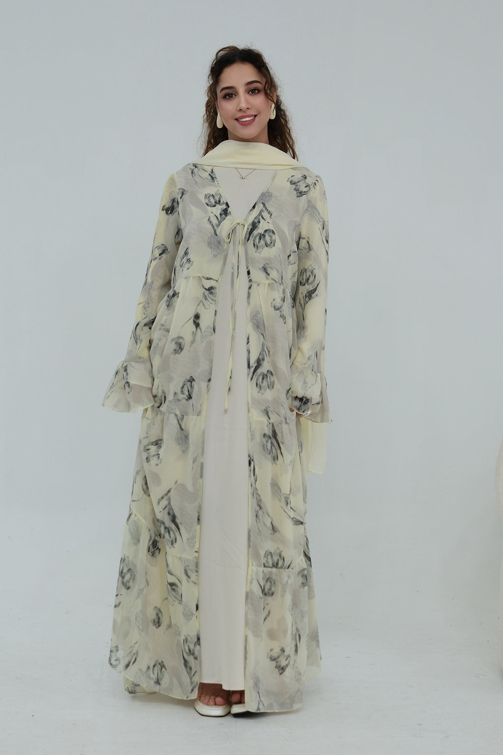 Elowen Floral Tiered Open Abaya-Apricot