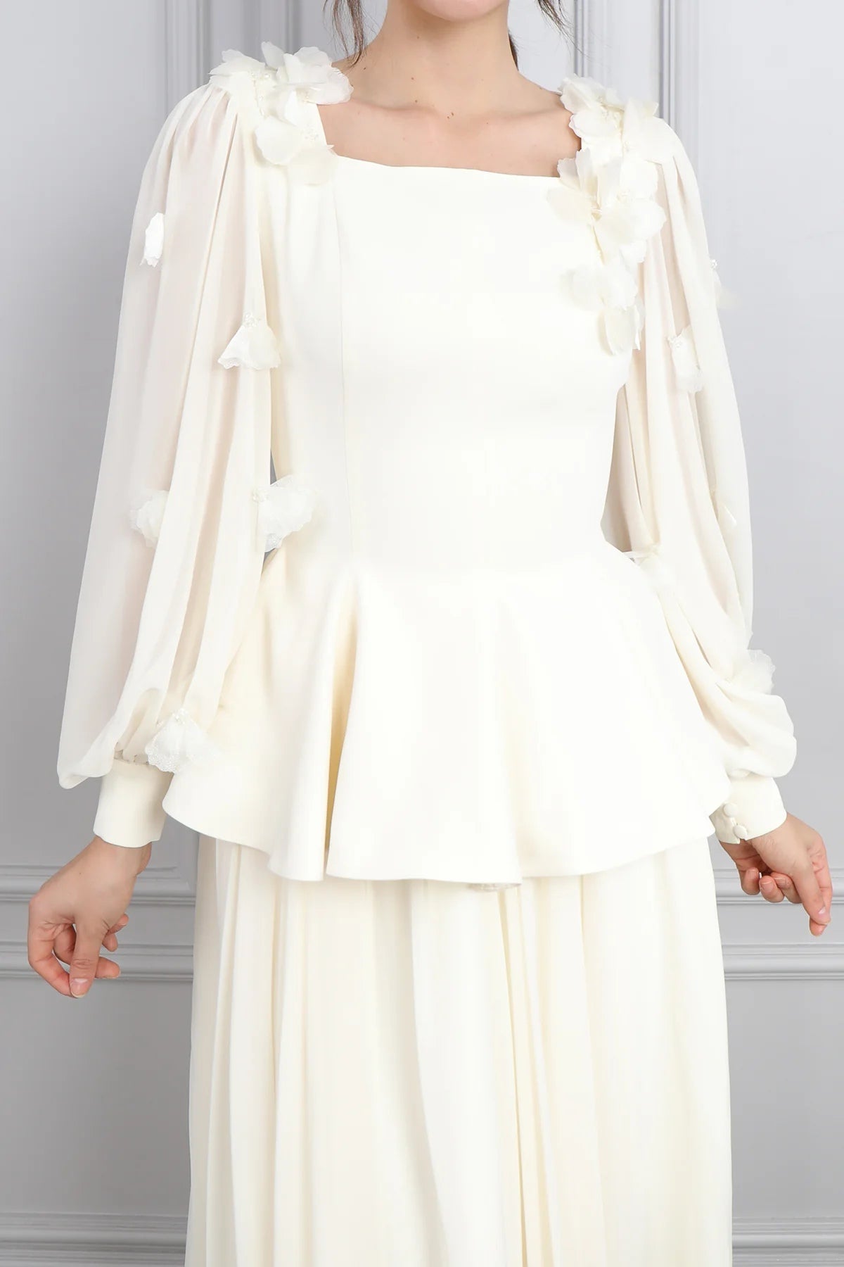 Gina Applique Peplum Skirt Set-Apricot