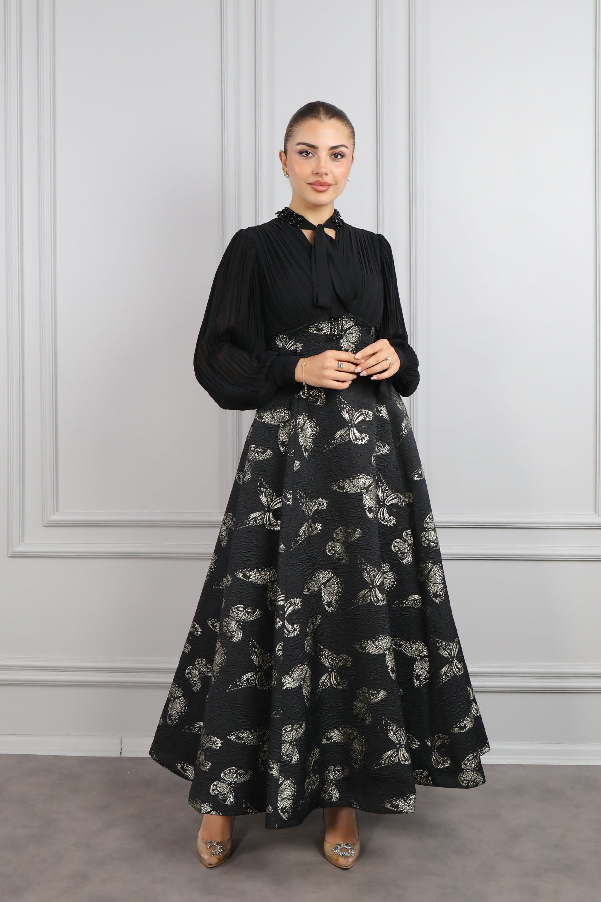 Elegant Gold-Stamped Romantic Long Sleeve Maxi Dress-Black