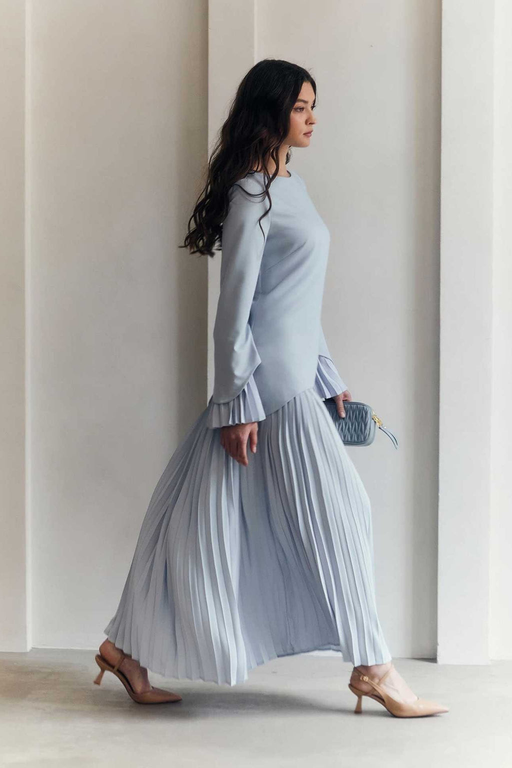 Maren Pleated Layer Midi Dress-Blue