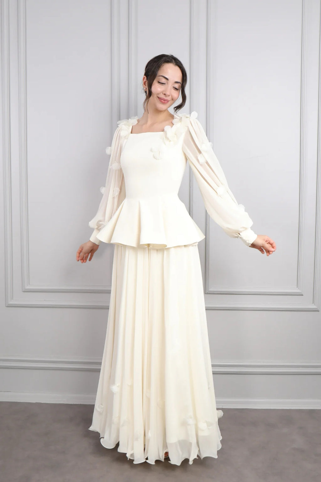 Gina Applique Peplum Skirt Set-Apricot