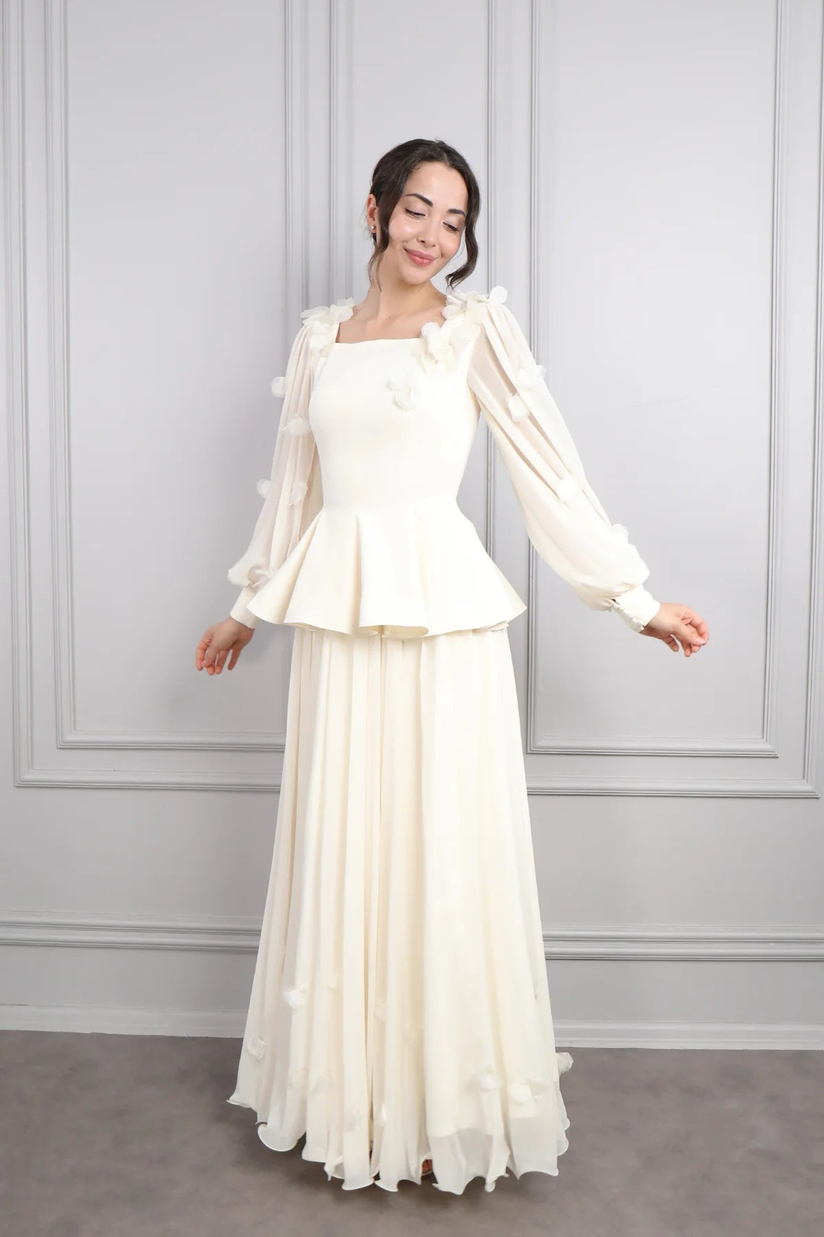 Gina Applique Peplum Skirt Set-Apricot