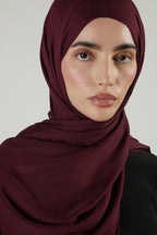 حجاب مودال فاخر بلون بورغندي