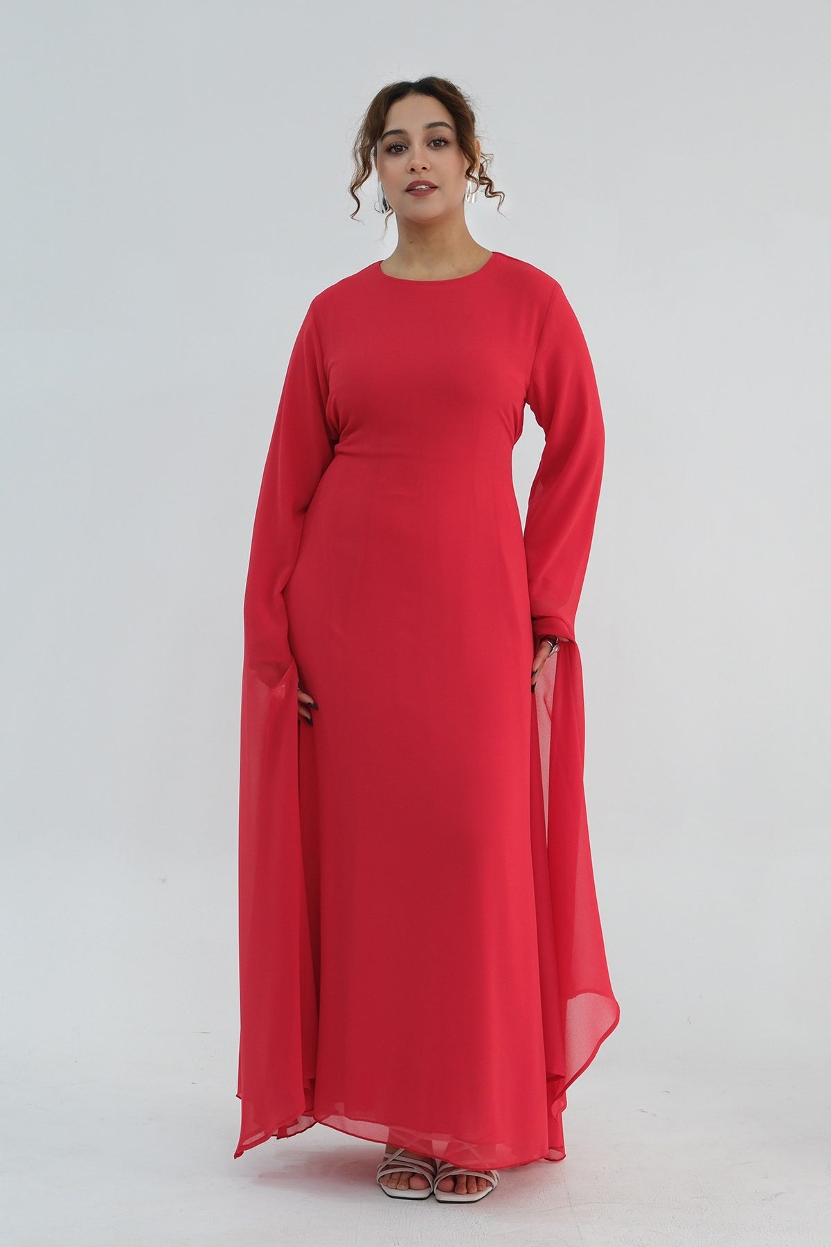 Nur Round Neck Streamer Sleeve Maxi Dress-Red