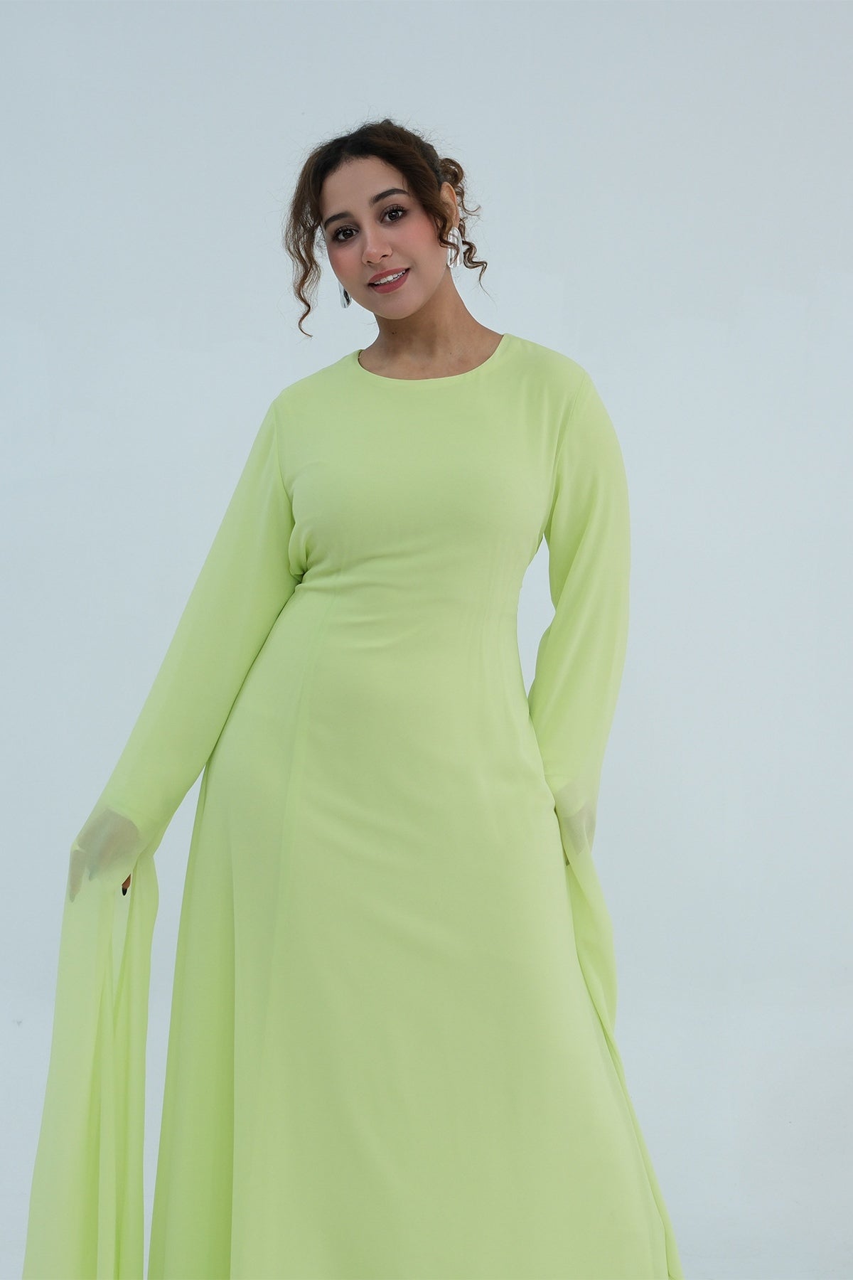 Nur Round Neck Streamer Sleeve Maxi Dress-Green