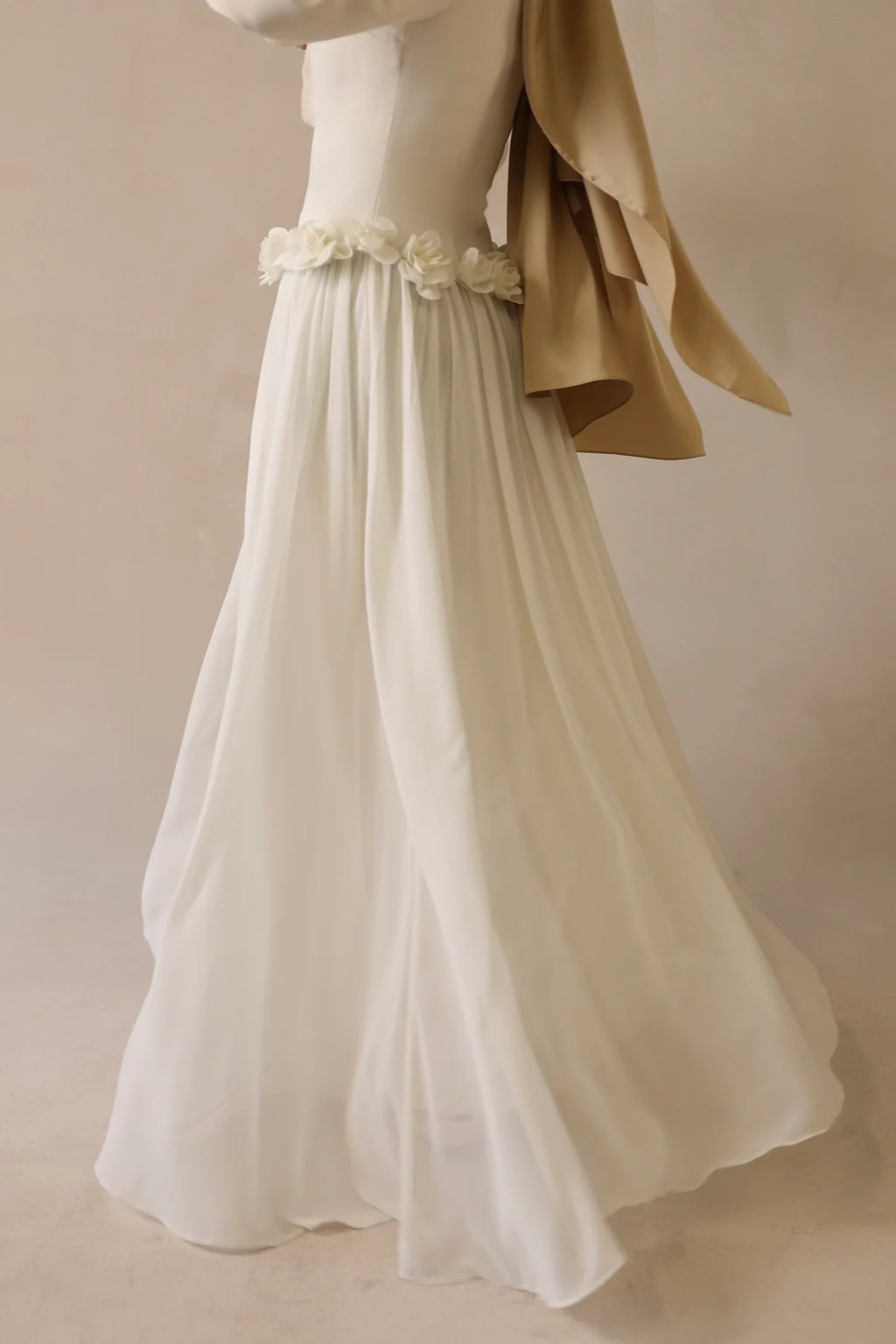 Embroidered Floral Texture Dress-White