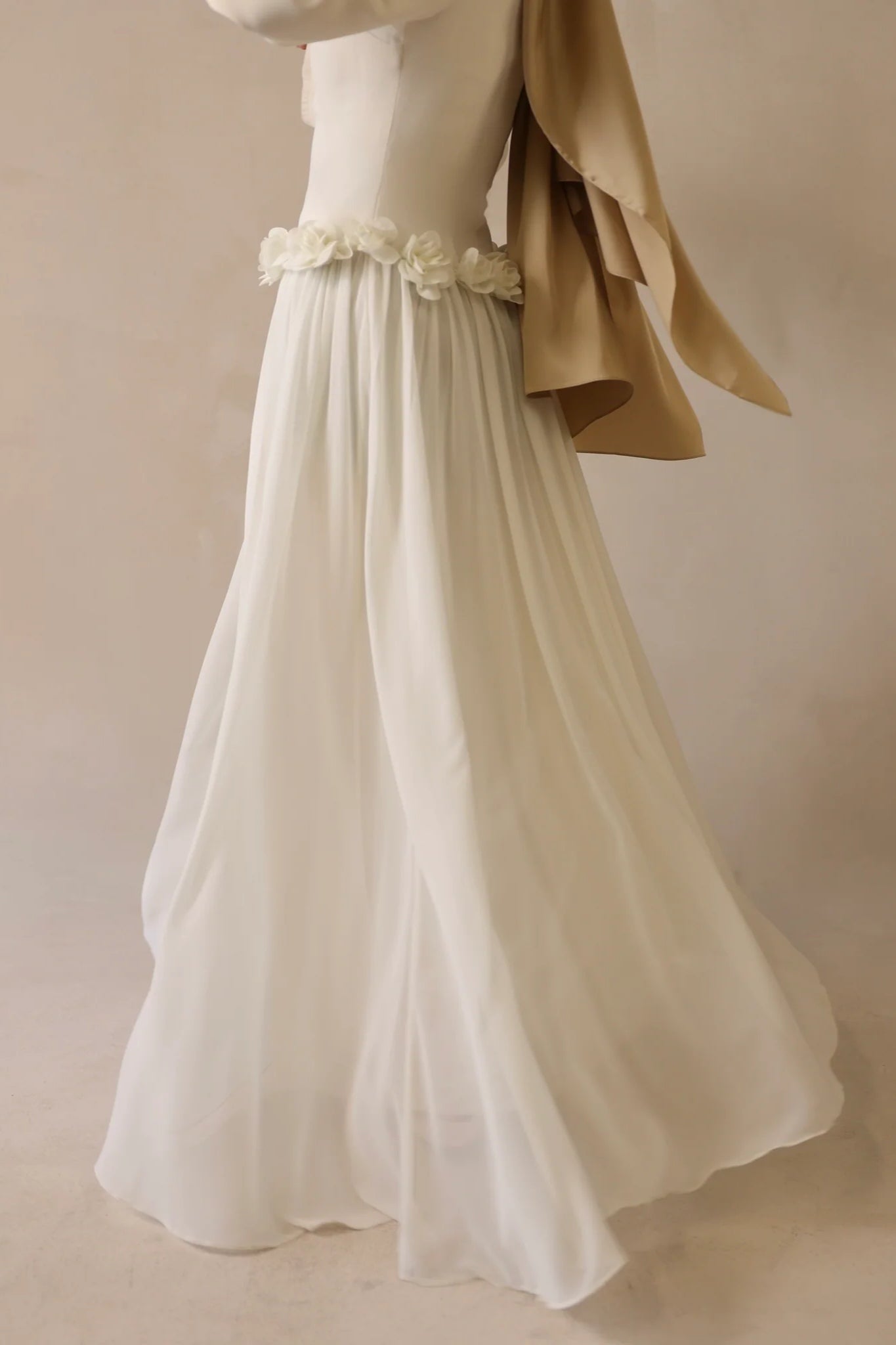 Embroidered Floral Texture Dress-White