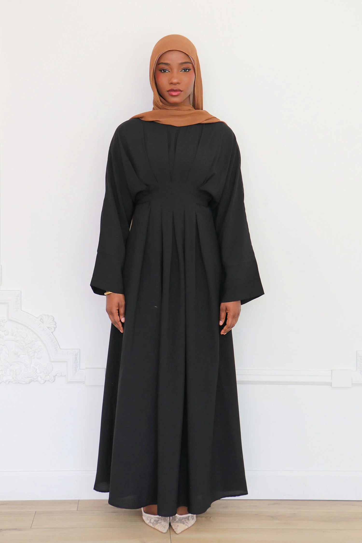 Safiya High-Waist Pleated Maxi-Black