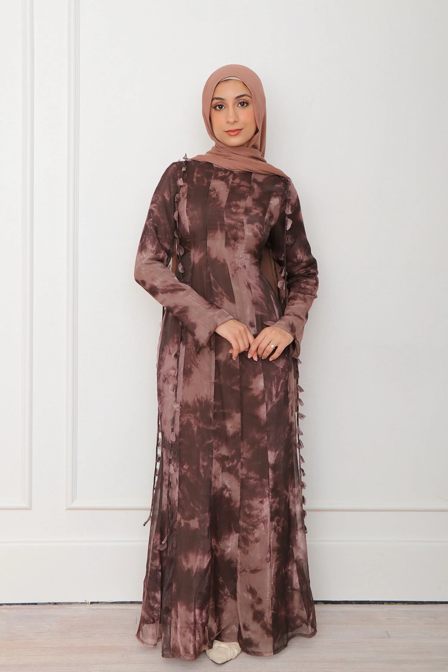 Zahra Checkered-Texture Botanical Maxi-Brown