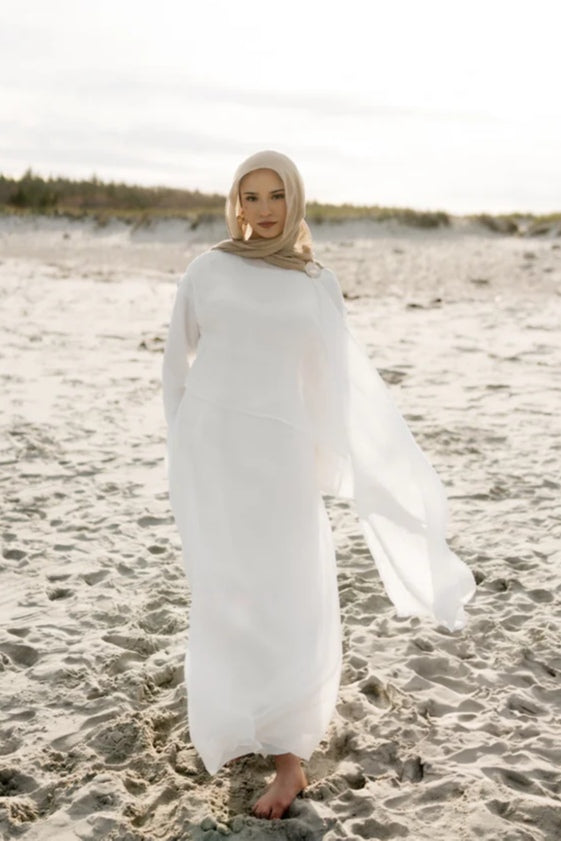 Airy Crinkled Chiffon Modest Dress-White – Noraya