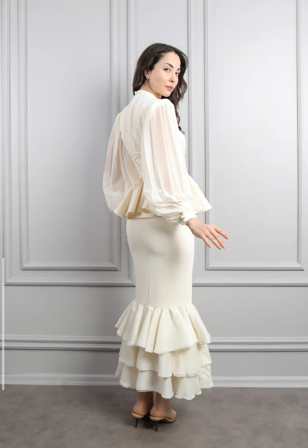 Hana Frog Button Lace Peplum Skirt Set-Apricot