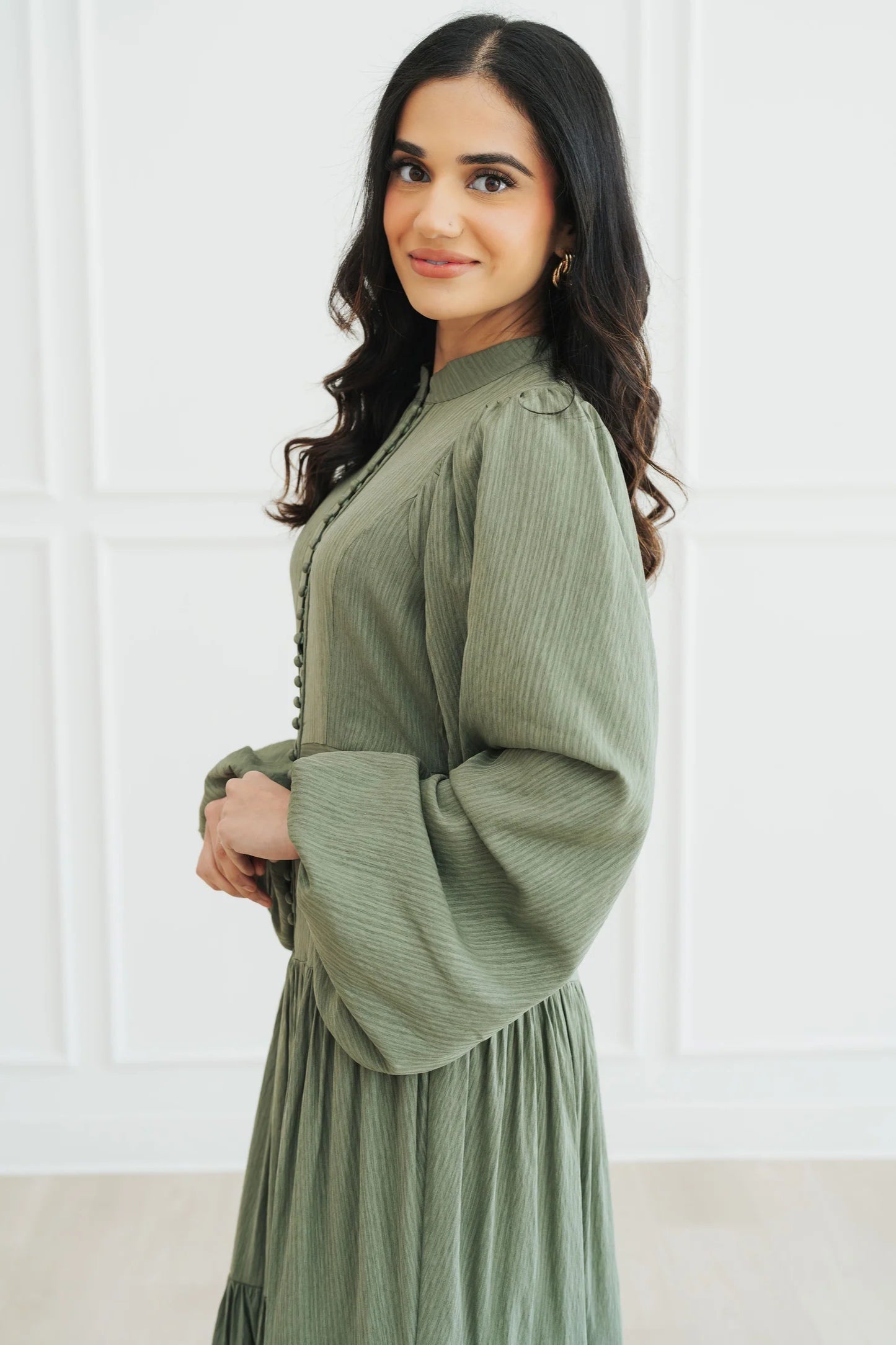 Button-Down Lantern Sleeve Maxi Dress-Green