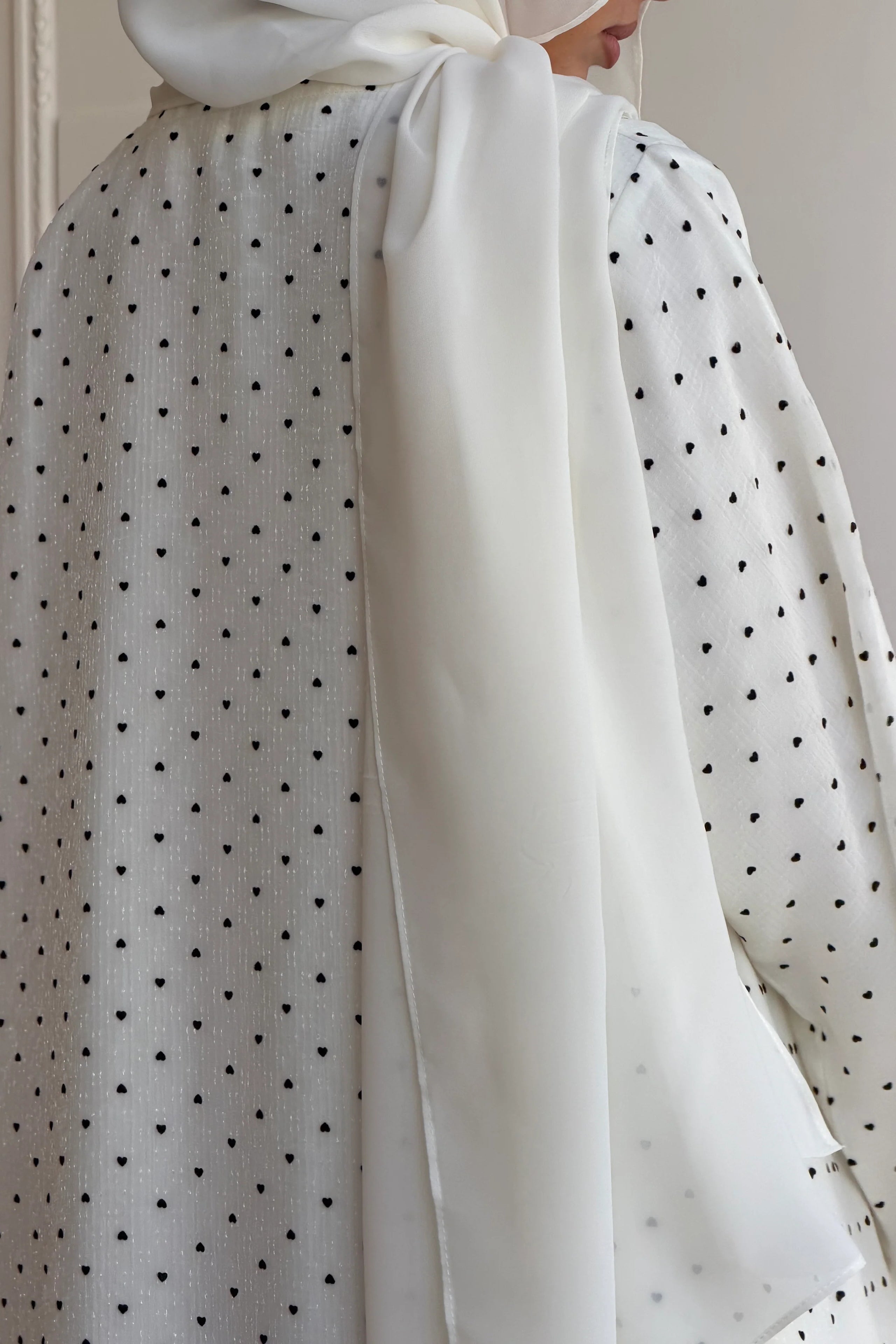 Polka Dot Open Abaya & Matching Hijab Two-Piece Set