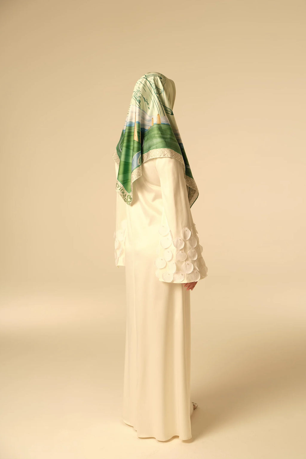 Elara Petal Applique Flare Sleeve Abaya