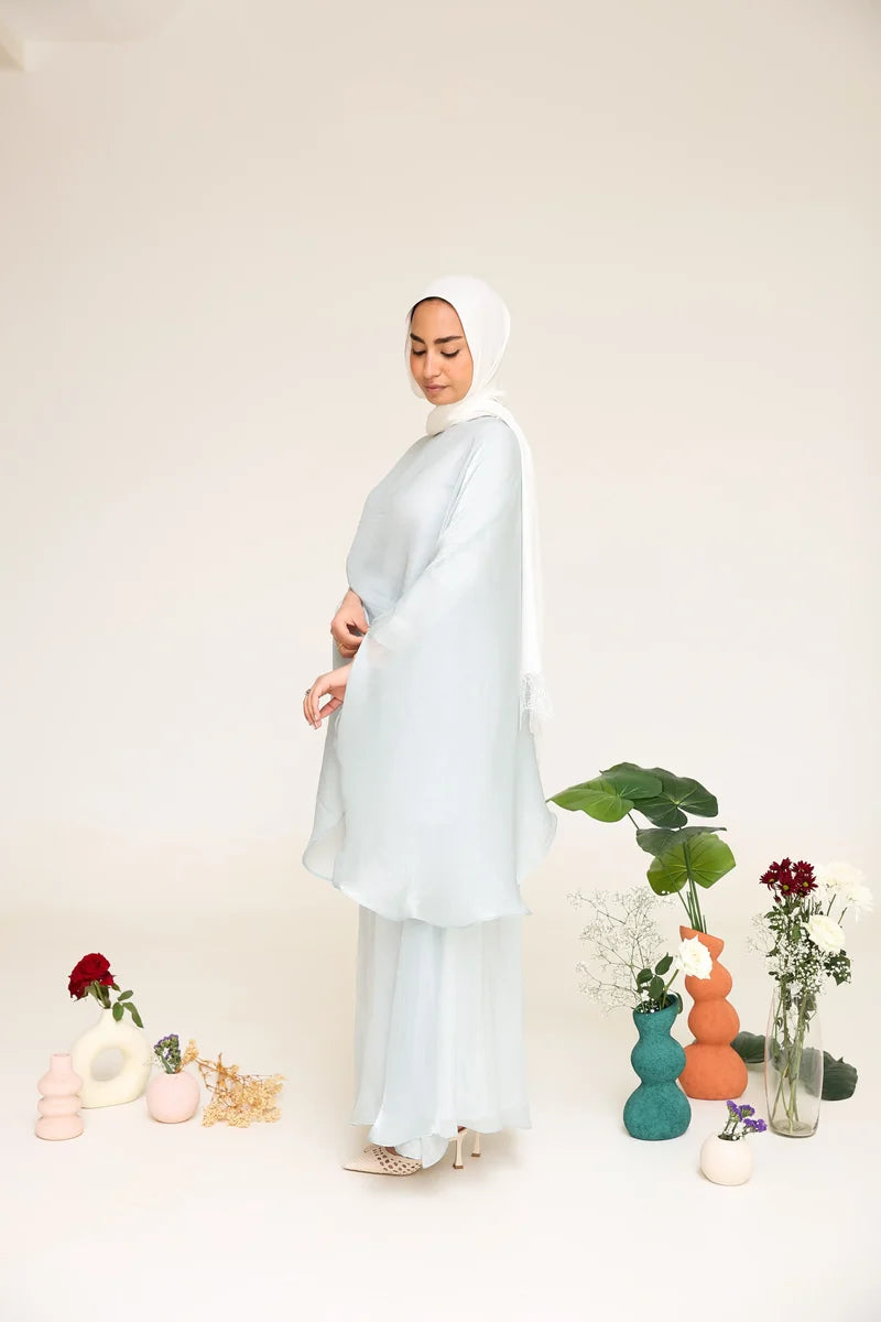 Zoe Flowing Cape‑Style Abaya Outfit-Blue