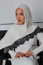 Luxury Contrast Lace-Trimmed Chiffon Hijab-White&Black