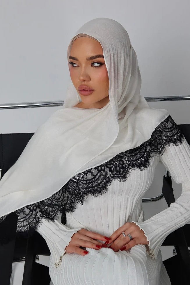 Luxury Contrast Lace-Trimmed Chiffon Hijab-White&Black