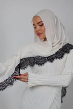 Luxury Contrast Lace-Trimmed Chiffon Hijab-White&Black