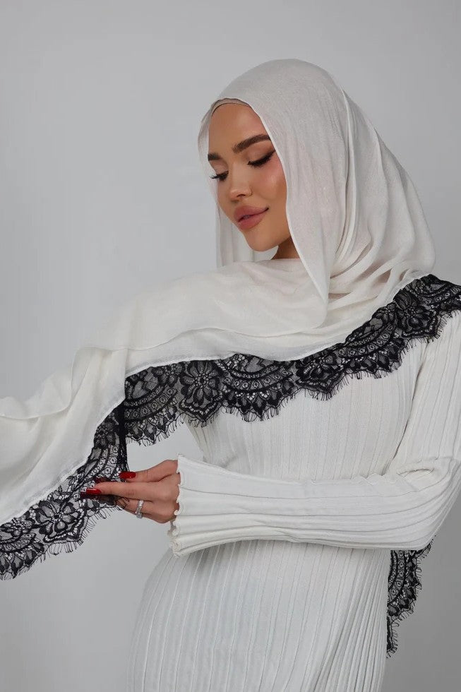 Luxury Contrast Lace-Trimmed Chiffon Hijab-White&Black