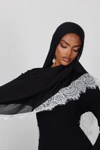 Luxury Contrast Lace-Trimmed Chiffon Hijab-Black&White