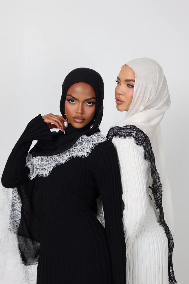 Luxury Contrast Lace-Trimmed Chiffon Hijab-Black&White