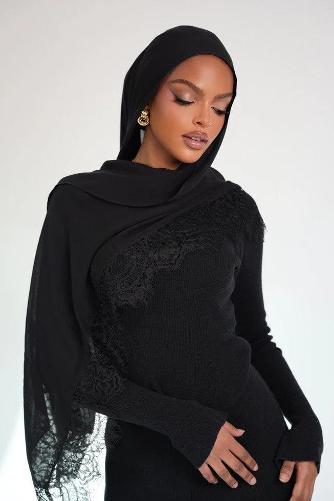 Luxury Contrast Lace-Trimmed Chiffon Hijab-Black