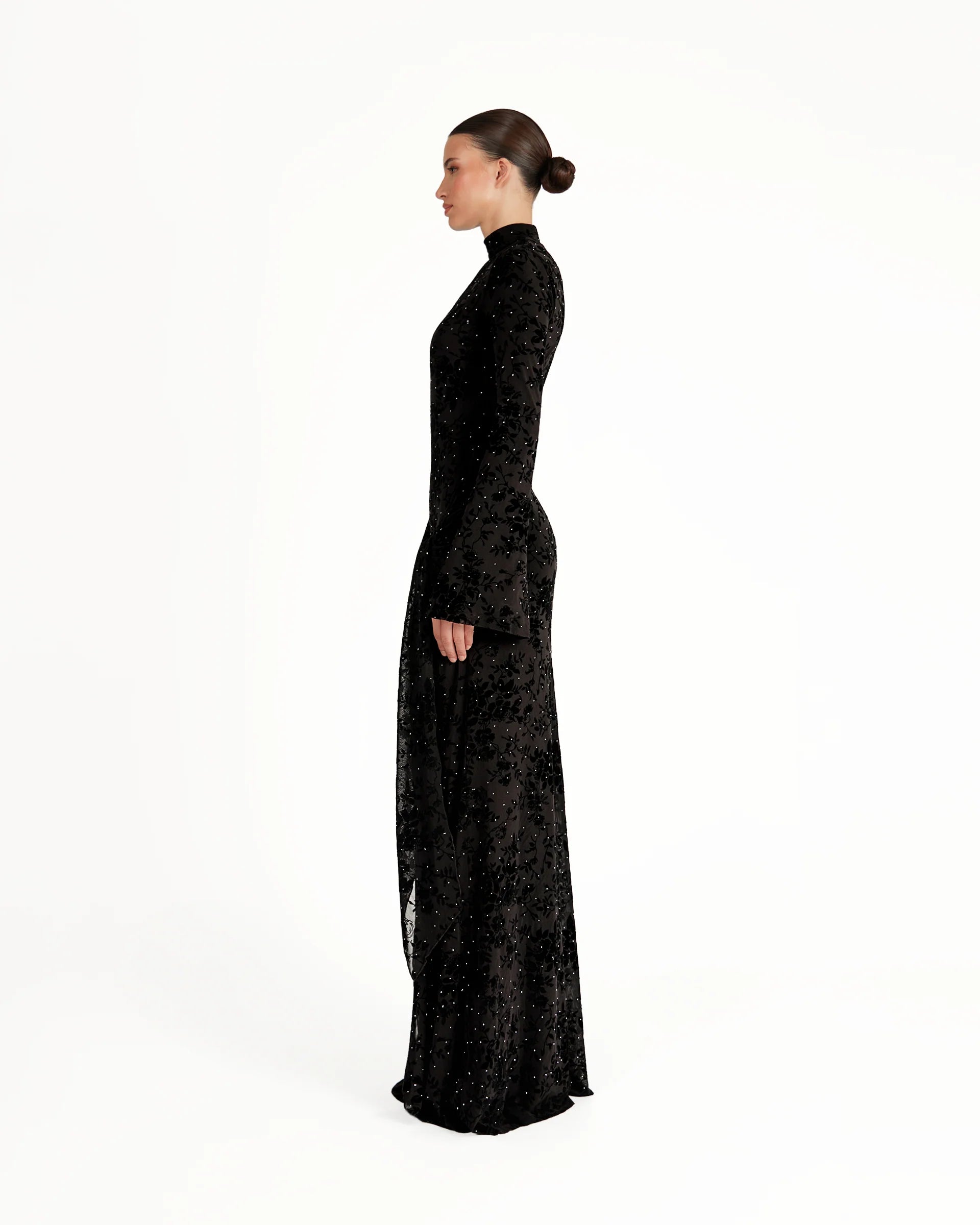 Vera Velvet Floral Twist Waist Maxi Dress-Black