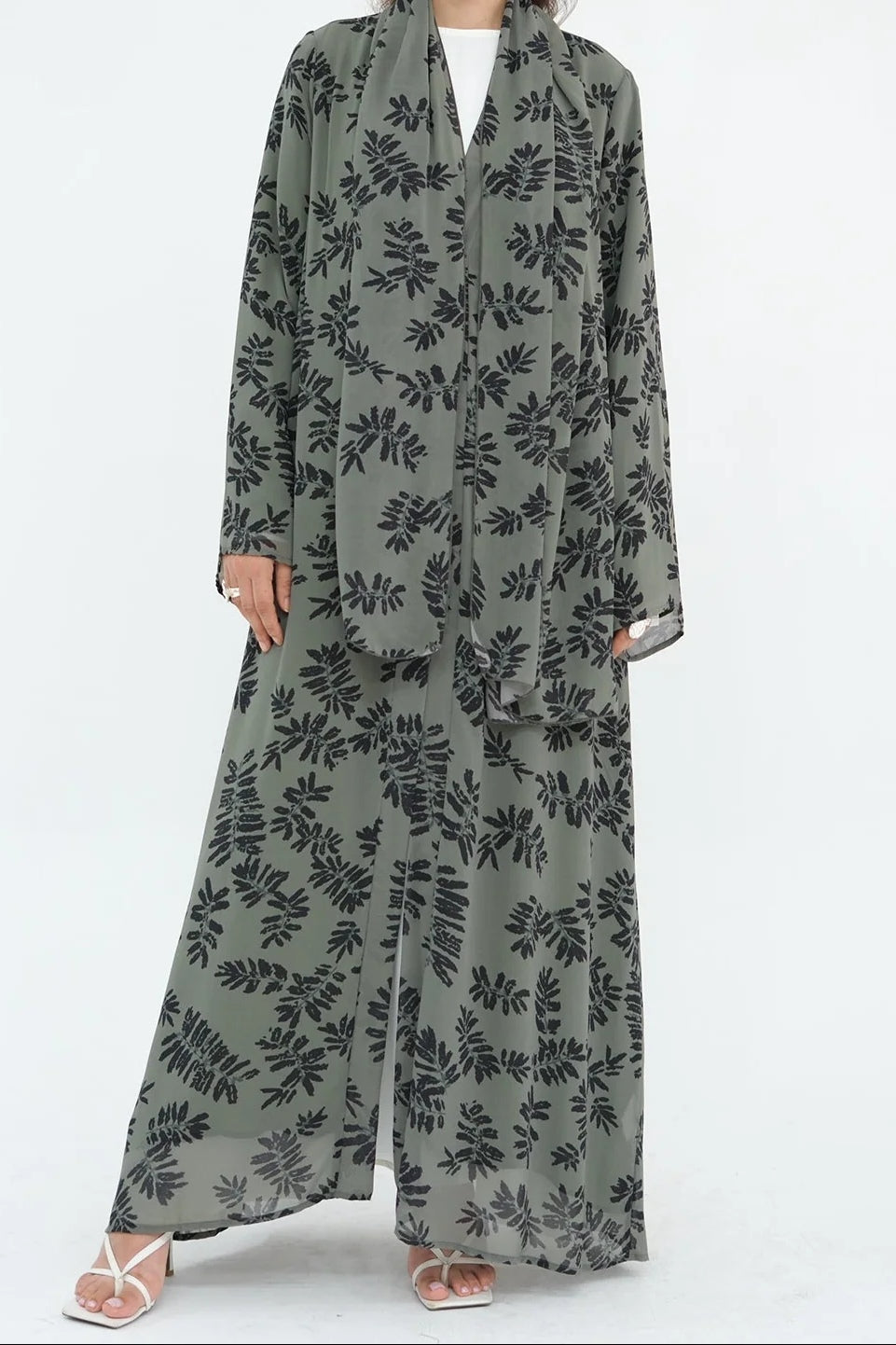 Floral Print Open Abaya & Matching Hijab Two-Piece Set-Green